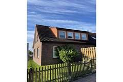 Ferienhaus - Ferienunterkunft in Neßmersiel (6 Personen)