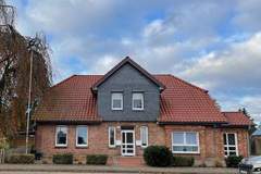 Ferienhaus - Ferienunterkunft in Hambühren (4 Personen)