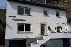 Ferienhaus - Ferienunterkunft in Bremm (16 Personen)