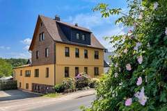 Ferienwohnung - Ferienwohnung Erna - Ferienunterkunft in Steinbach-Hallenberg (2 Personen)