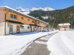 Ferienhaus - Ferienhaus, Chalet Lodge Enzian 194 im Tauerndorf Enzingerboden