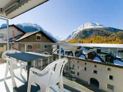 Ferienwohnung - Ferienwohnung Chesa Quadrella