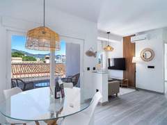 Ferienwohnung - Ferienwohnung Urban Flores Suite by Casasol