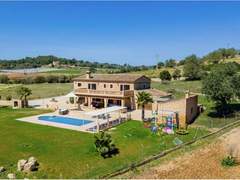 Ferienhaus - Ferienhaus VILLA LORENZO MANACOR by PriorityVillas