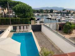 Ferienhaus - Ferienhaus WELCS VILLA 021 EMP CaZa con piscina privada