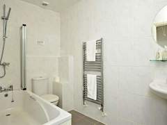 Ferienwohnung - Ferienwohnung Apartment mit Balkon für vier Personen