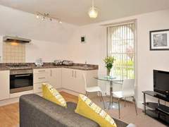 Ferienwohnung - Ferienwohnung Modern eingerichtete Ferienwohnung im Erdgeschoss