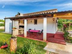 Ferienhaus - Ferienhaus Haus Dragica mit Garten, Terrasse und Grill