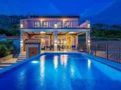 Ferienhaus - Ferienhaus Meerblick Ferienvilla Haus Lucija mit Pool