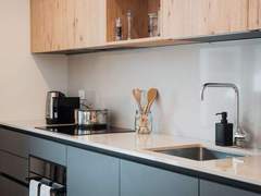 Ferienwohnung - Ferienwohnung Alpine Apartments, (San Bernardino).