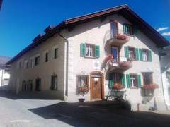 Ferienwohnung - Ferienwohnung Ferienwohnungen Chasa Valär, (Scuol).