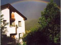 Ferienwohnung - Ferienwohnung Chasa Ravagl, (Scuol).