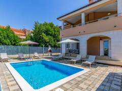 Ferienhaus - Ferienhaus Villa Lotus 13E