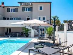 Ferienhaus - Ferienhaus Villa Enka