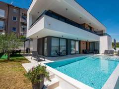 Ferienhaus - Ferienhaus Villa Infinity Gem