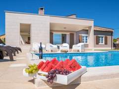 Ferienhaus - Ferienhaus Villa KavranLux