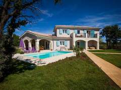 Ferienhaus - Ferienhaus Villa Krmed