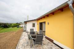 Ferienhaus - FEWO Eifelruhe I & II - Ferienunterkunft in Filz (10 Personen)