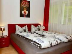 Ferienwohnung - Ferienwohnung Appartement in Saig mit Garten und Grill