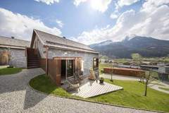 Ferienwohnung - Smaragdresort Chalet Bergblick - Ferienunterkunft in Bramberg am Wildkogel (14 Personen)