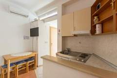 Ferienwohnung - Guest House Luce - Studio with Terrace and Sea View - Ferienunterkunft in Dubrovnik (2 Personen)