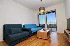 Ferienwohnung - Apartments Kula - Two Bedroom Apartment with Terrace C2 - Ferienunterkunft in Drace (5 Personen)