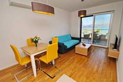 Ferienwohnung - Apartments Kula - One Bedroom Apartment with Balcony and Sea View C3 - Ferienunterkunft in Drace (4 Personen)