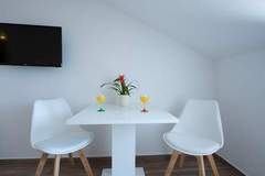 Ferienwohnung - Apartments Horizon - Double Room with  Balcony and Sea  View - Ferienunterkunft in Dubrovnik (2 Personen)