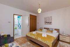Ferienwohnung - Sunset Bay Room - Double Room with Terrace and Partial Sea View - Ferienunterkunft in Dubrovnik (2 Personen)