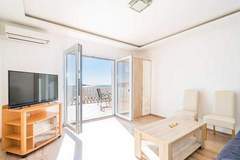 Ferienwohnung - Apartments Marnic Blue Chill-Comfort One Bedroom Apartment  with Balcony and Sea View(A4) - Ferienunterkunft in Mlini (4 Personen)