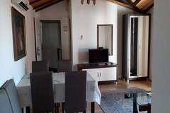 Ferienwohnung - Apartments Oleander Selce- Two bedroom apartment with Balcony and Sea View (4+1) - Ferienunterkunft in Selce (5 Personen)