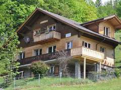 Ferienwohnung - Ferienwohnung HasliRent, Resti, (Hasliberg Reuti). 3.5 Zimmer Wohnung im Parterre und 1. Stoc