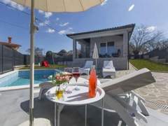 Ferienhaus - Ferienhaus Šimuni