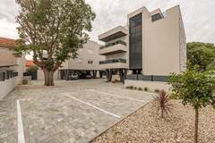 Ferienwohnung - Deluxe apartment Anelle with jacuzzi - Ferienunterkunft in Zadar (5 Personen)