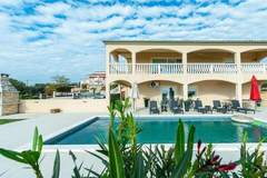 Ferienhaus - Ferienunterkunft in Posedarje (8 Personen)