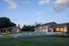 Ferienhaus, Exklusive Unterkunft - Ferienunterkunft in Krsan (8 Personen)