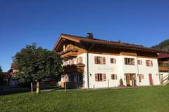 Ferienhaus - Ferienunterkunft in Reit im Winkl (4 Personen)