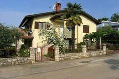 Ferienhaus - Ferienunterkunft in Novigrad (4 Personen)