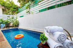 Ferienhaus - DanCenter Infinity Villa I 5BHK I Pvt Pool I Baga - Ferienunterkunft in Goa (12 Personen)