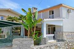 Ferienhaus - Ferienunterkunft in Porec (3 Personen)