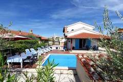 Ferienhaus - Ferienunterkunft in Visnjan (7 Personen)