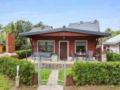 Ferienhaus - Ferienhaus mit naturnahen Badeteich