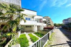 Ferienhaus - VILLA VIVALDI 85 - Ferienunterkunft in Porto Santa Margherita (6 Personen)