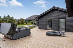 Ferienhaus - Ferienunterkunft in Løkken (12 Personen)