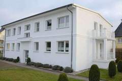 Ferienhaus - Ferienunterkunft in Binz (3 Personen)