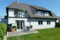 Ferienhaus - Ferienunterkunft in Glowe (4 Personen)