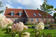 Ferienhaus - Ferienunterkunft in Hinte (4 Personen)