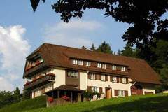 Ferienhaus - Ferienunterkunft in Baiersbronn (4 Personen)