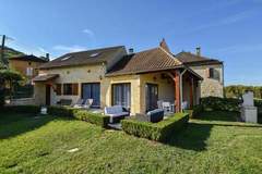 Ferienhaus - Maison idéale pour les familles - Ferienunterkunft in Montcléra (6 Personen)