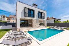 Ferienwohnung - Apartment Golden Olive 1 - Ferienunterkunft in Novigrad (6 Personen)